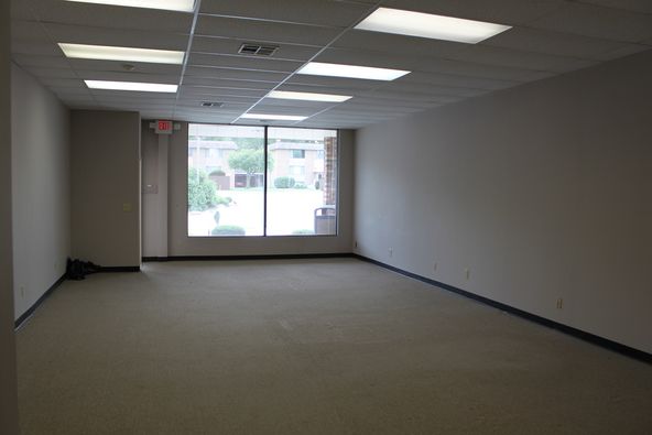 Pioneer Square: 7501 N University St, Peoria, IL 61614